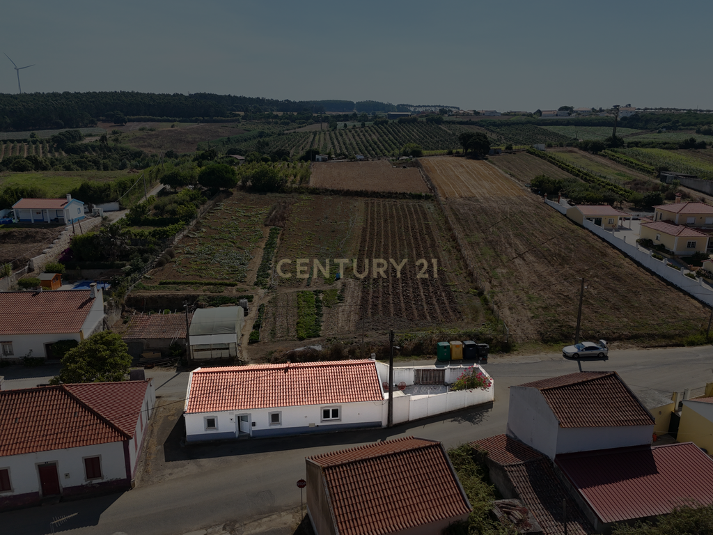 Moradia T2 térrea perto da praia da Areia Branca - Lourinhã - Image 4
