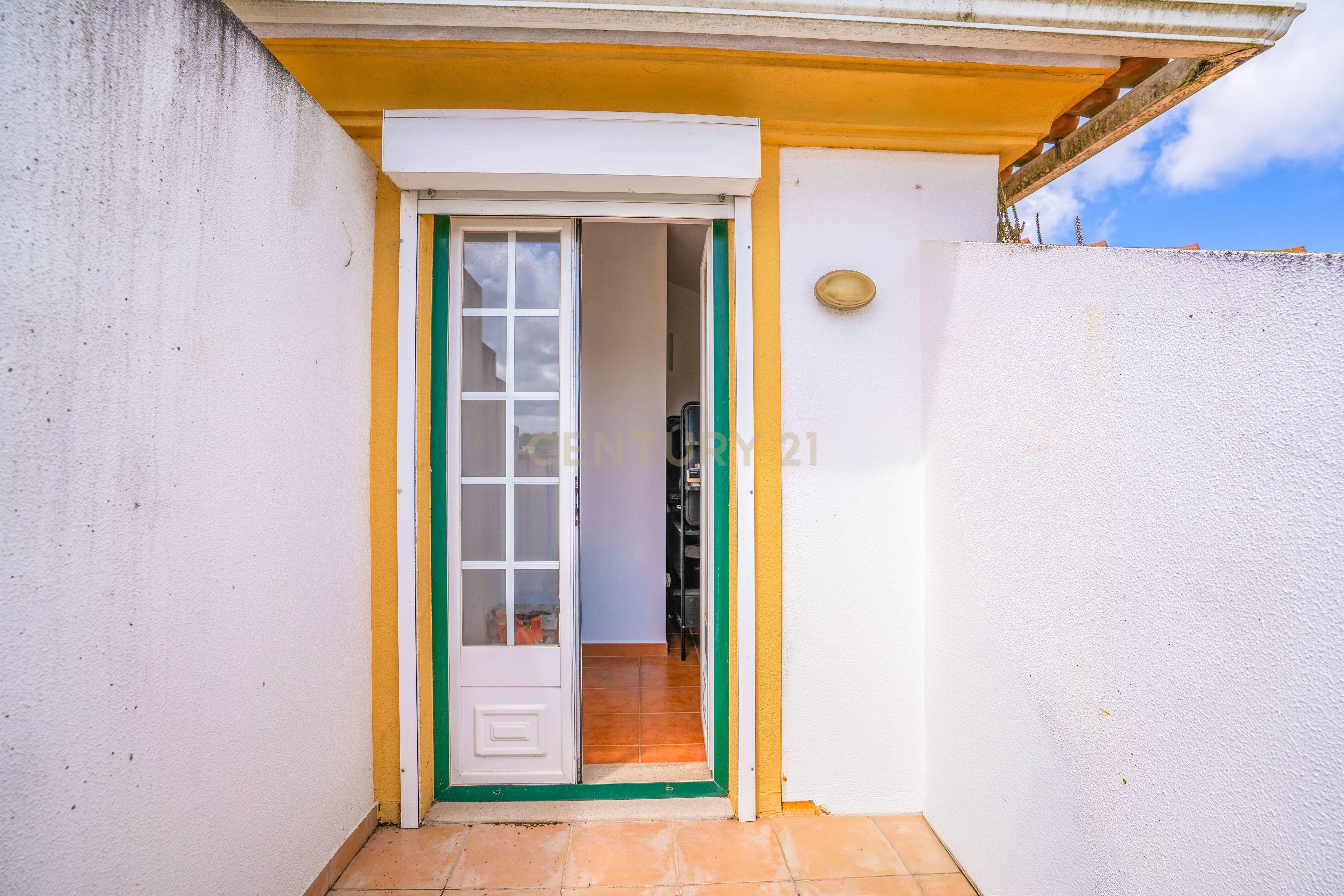 Fotografia 7 de Apartamento em Gaeiras - Duplex + sótão e garagem
