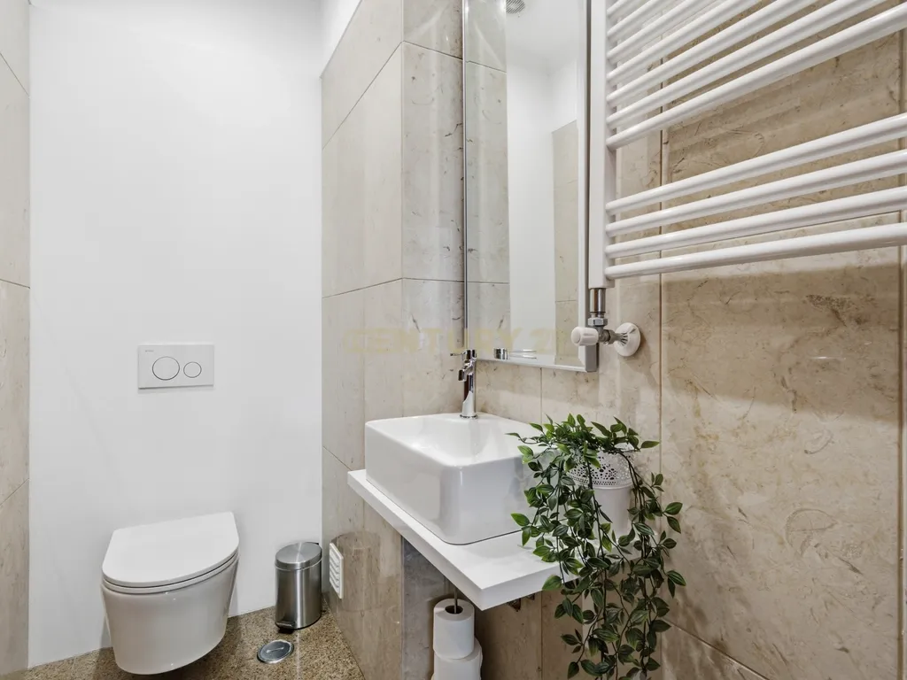 Elegante Apartamento T3 no Estoril com Box Fechada para 3 carros a poucos metros da praia - Image 17
