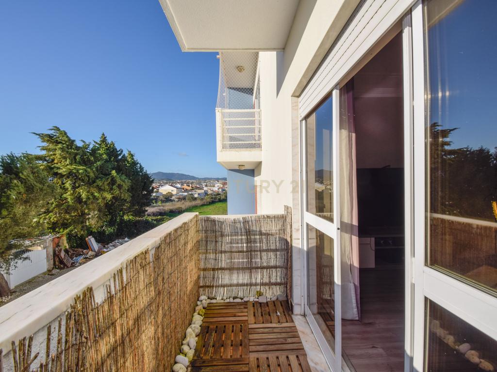 Apartamento T3 com garagem, em São Domingos de Rana, Cascais, - Image 12