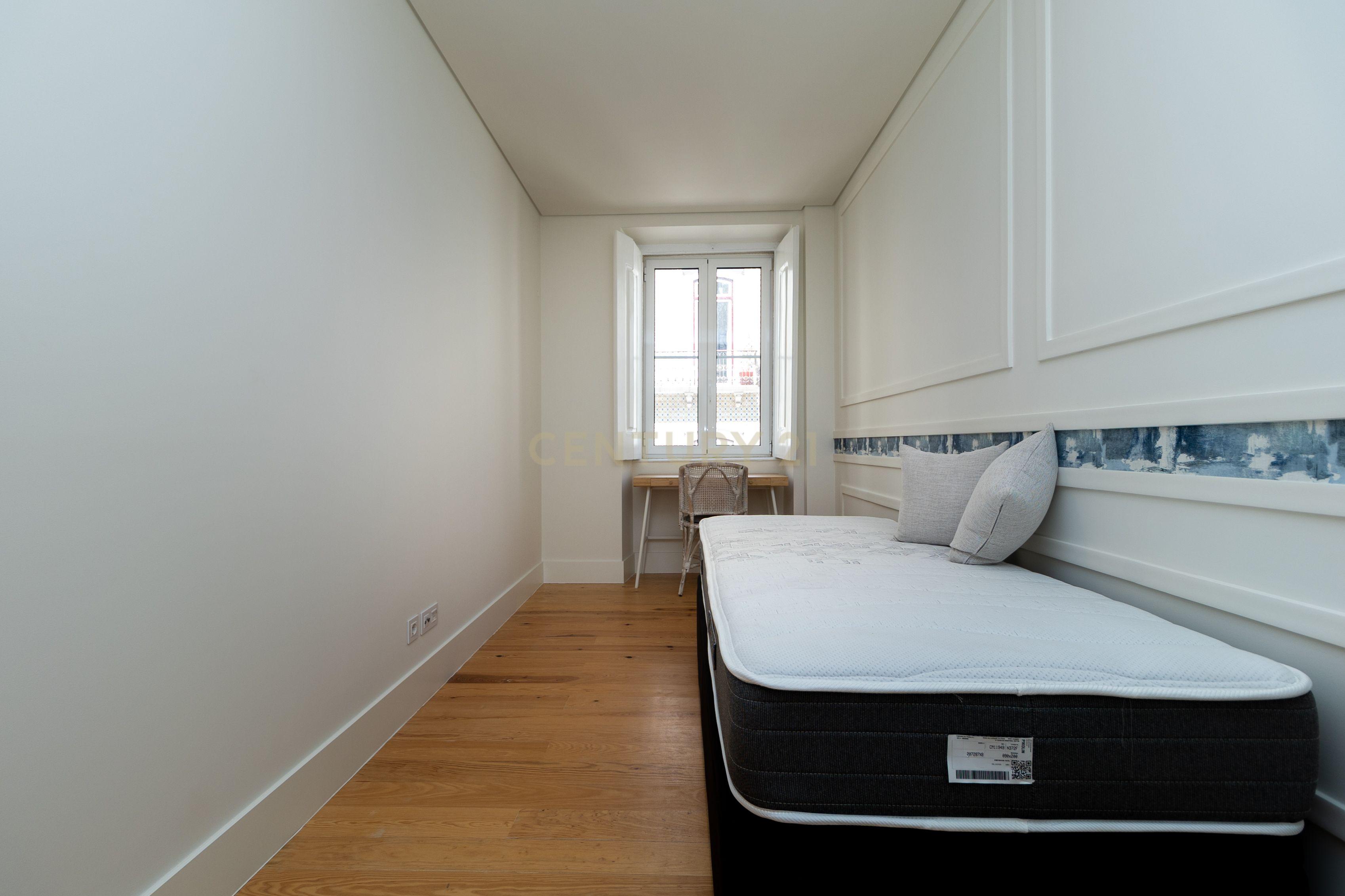  Apartamento T2 novo com jardim privativo - Lapa - Lisboa - Image 22