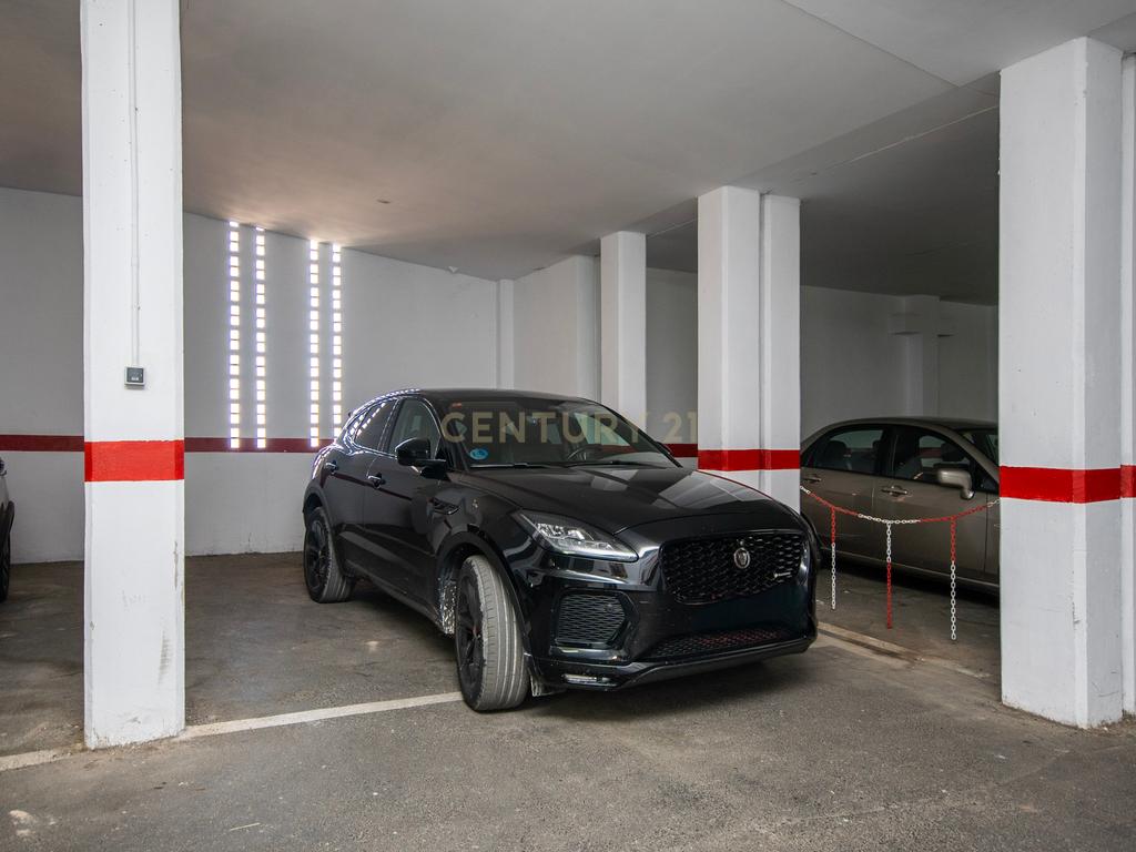 Penthouse com vista mar, quase 40 m² de terraços e tudo num só piso - Image 40