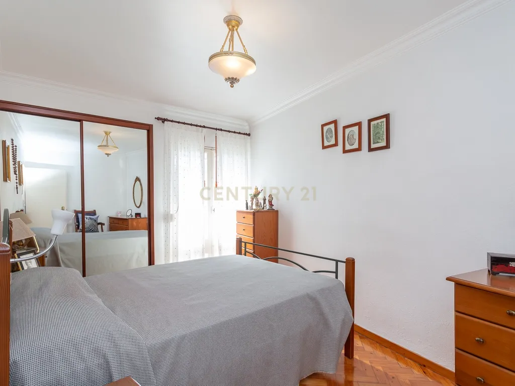 T2 nos Olivais – Zona Tranquila com Bons Acessos - Image 12