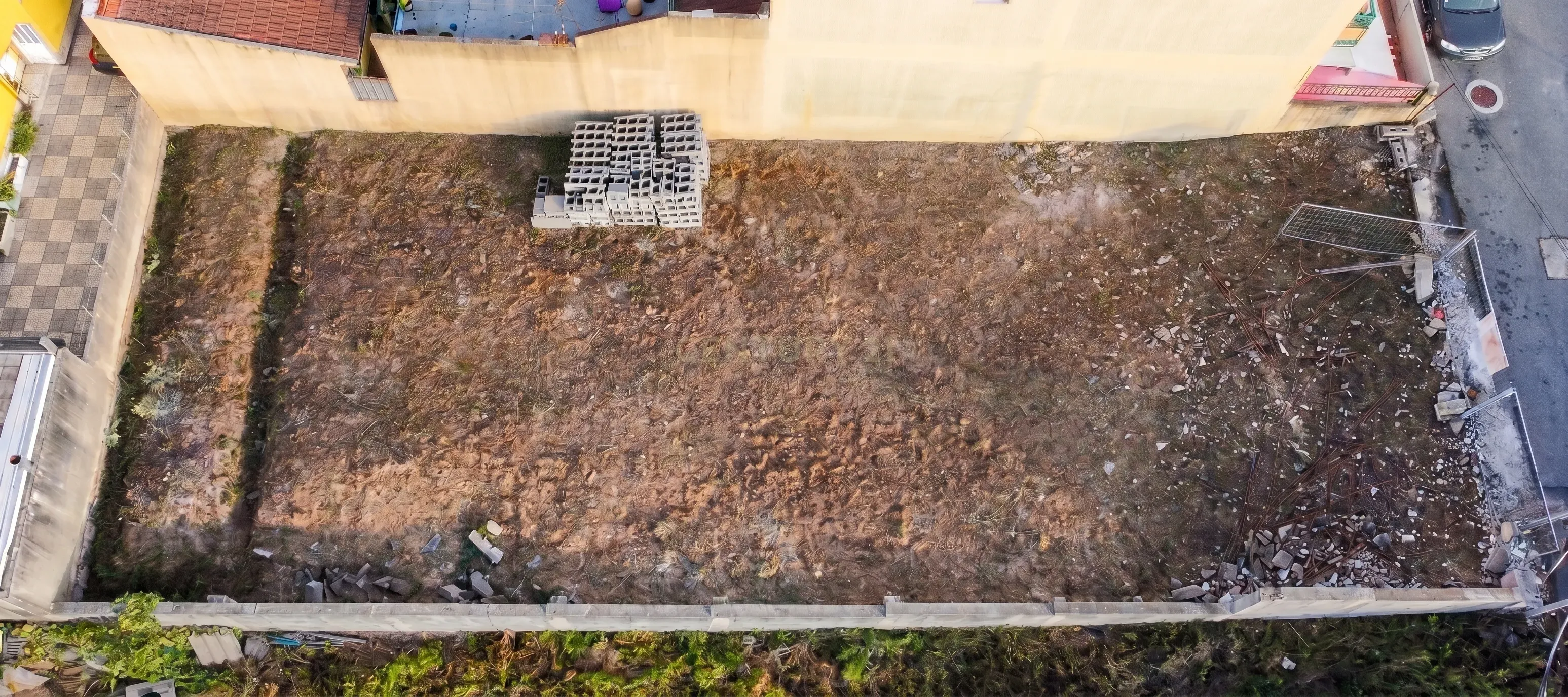 Fotografia 10 de Terreno urbano com 371m2 em Guifões, Matosinhos