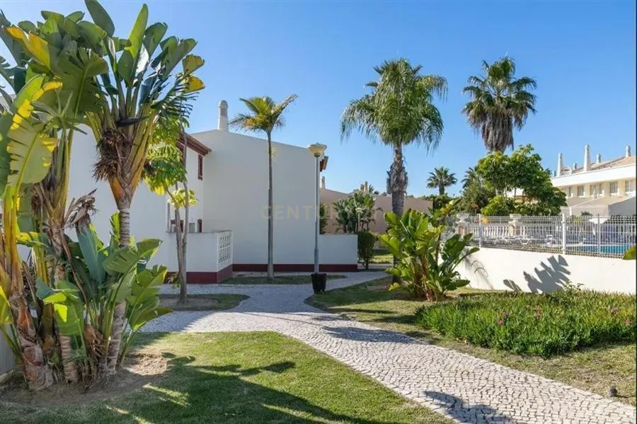 T1, T2 e Villas em Albufeira- Alojamento Flexível até 2040 - Image 2