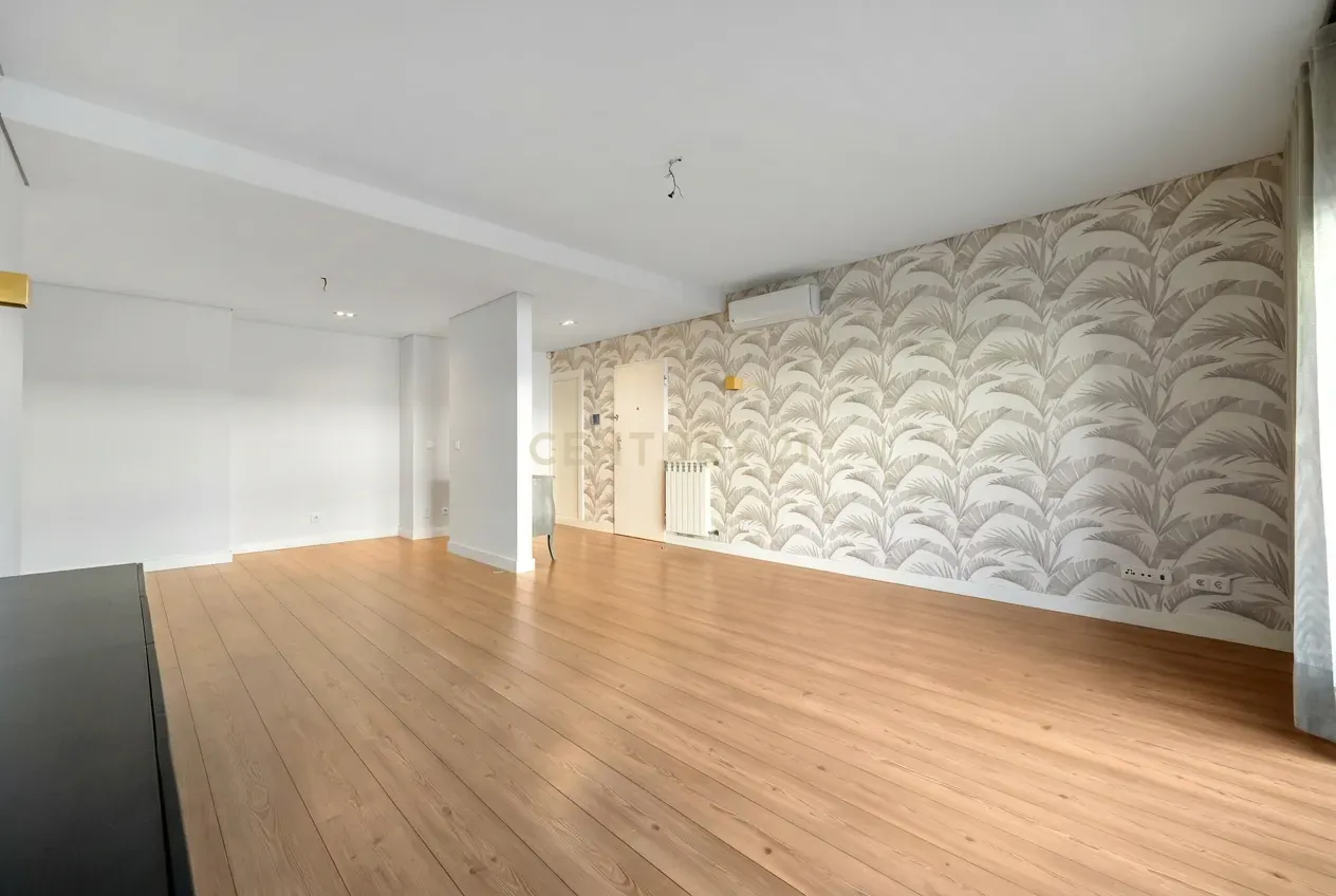 Fotografia 8 de Apartamento T3 com Suite – Conforto e Localização em Setúbal