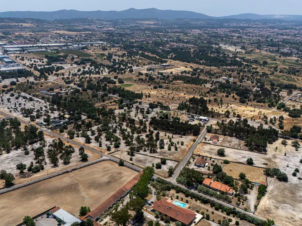 Moradia Exclusiva para Investimento em Quinta do Anjo, Palmela - Image 109