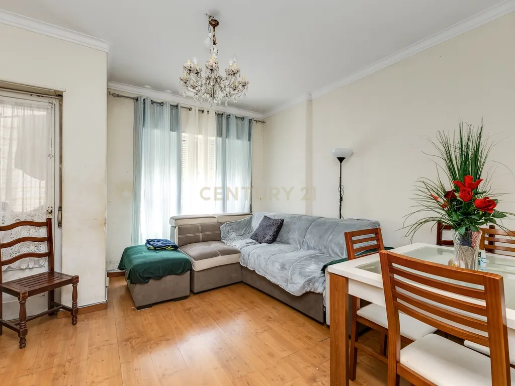 APARTAMENTO T3 EM QUELUZ BELAS - Image 3