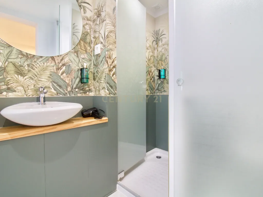 Apartamento Duplex em Alojamento Local - Almada - Image 50
