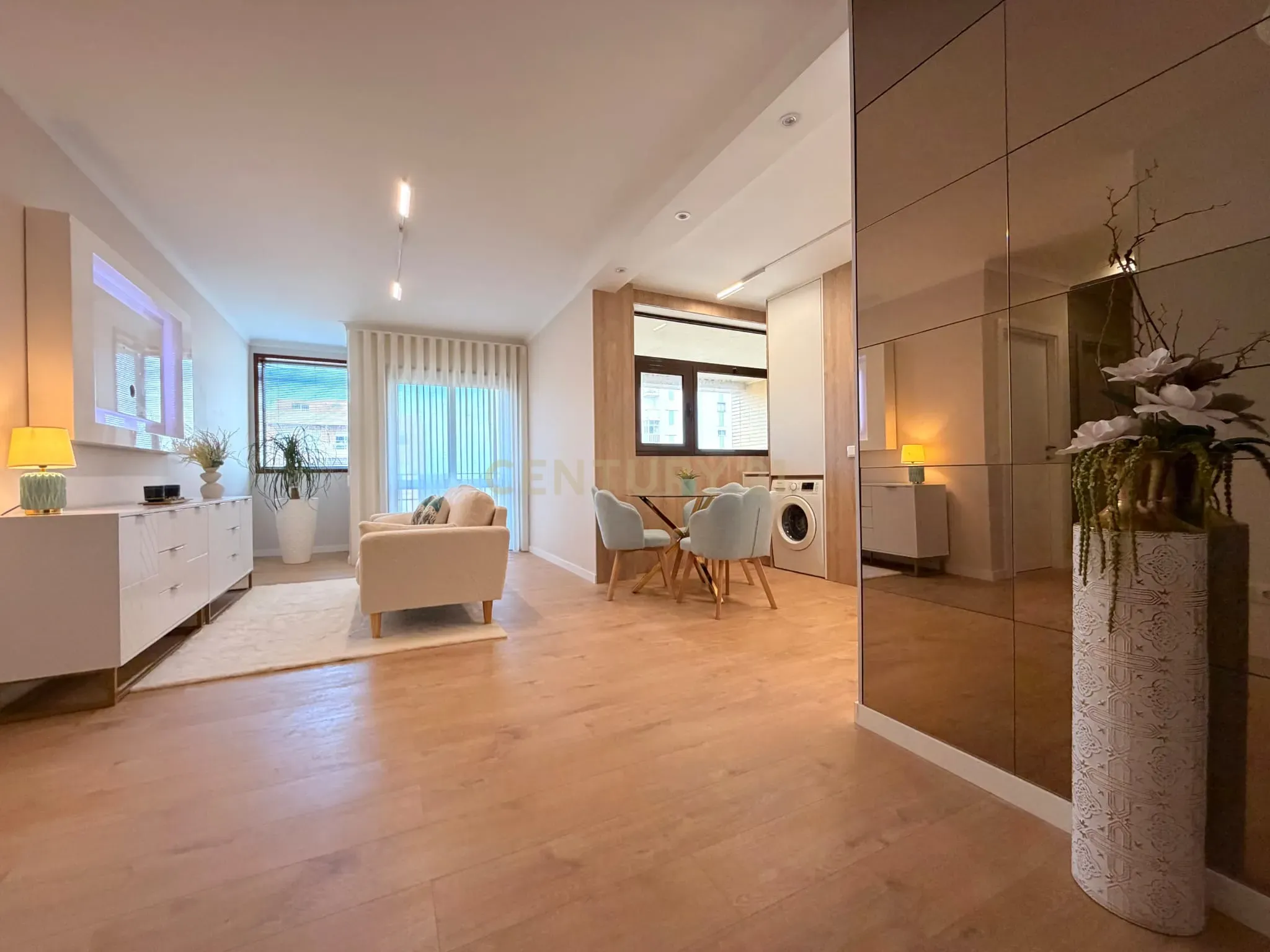 Fotografia 4 de Apartamento T1 Renovado, Mobilado e Equipado – Póvoa de Varzim, Porto