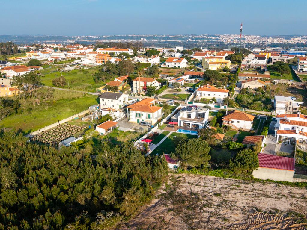 Moradia ultramoderna com 3 quartos: Vida sustentável na Costa da Prata - Image 38