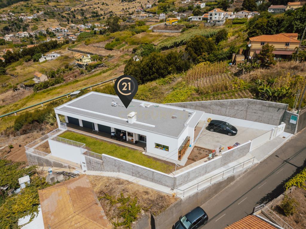 Moradia T3 de Luxo - Calheta, Madeira - Image 12