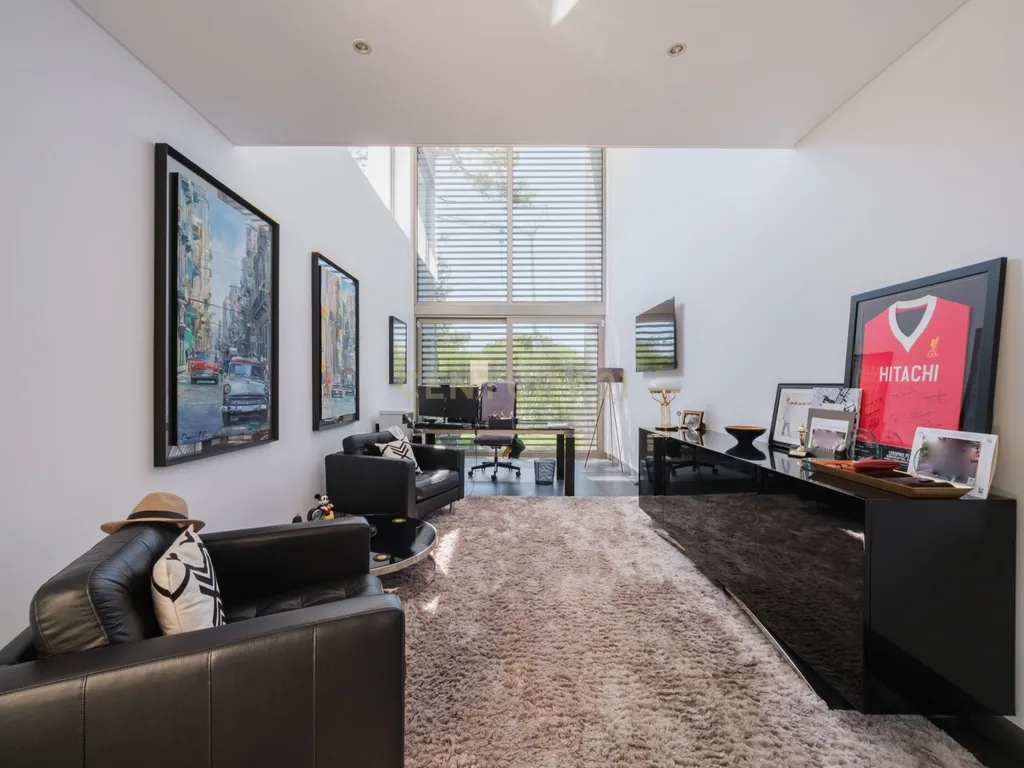 Moradia de luxo contemporânea com 6 suítes na Quinta da Marinha, Cascais - Image 23