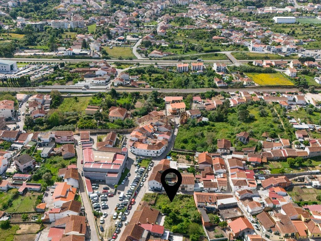Moradia e terreno para construção – S. Martinho do Bispo – Coimbra - Image 6
