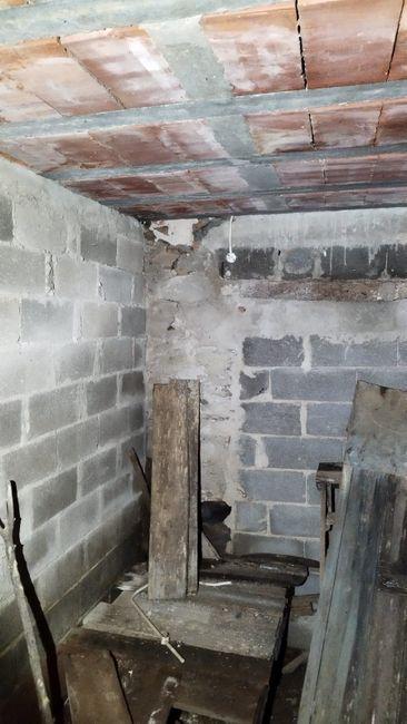 Moradia para reconstrução em Maçãs de D. Maria - Image 21
