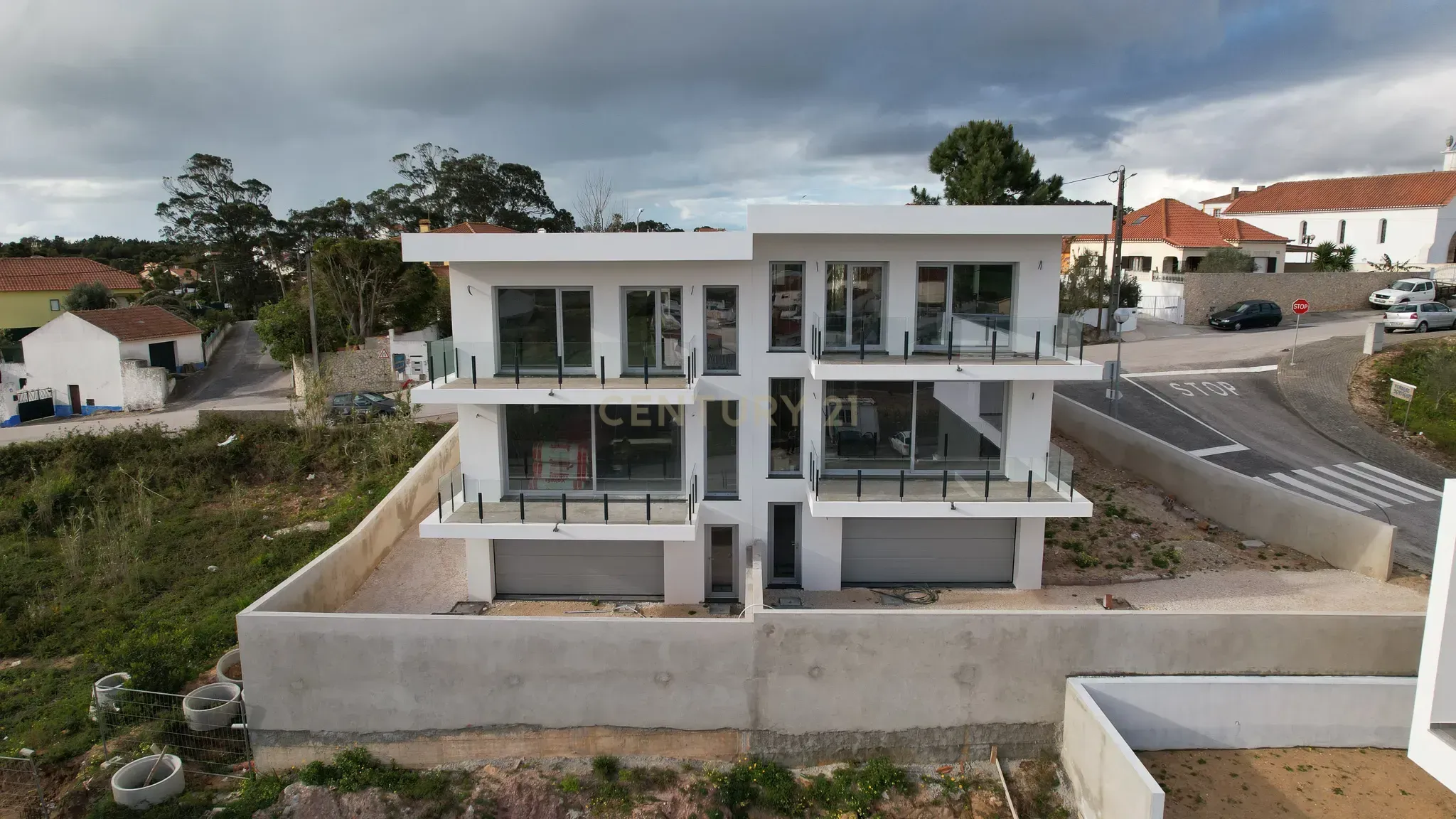 Moradia T3 junto à Ericeira – Modernidade e Conforto - Image 1