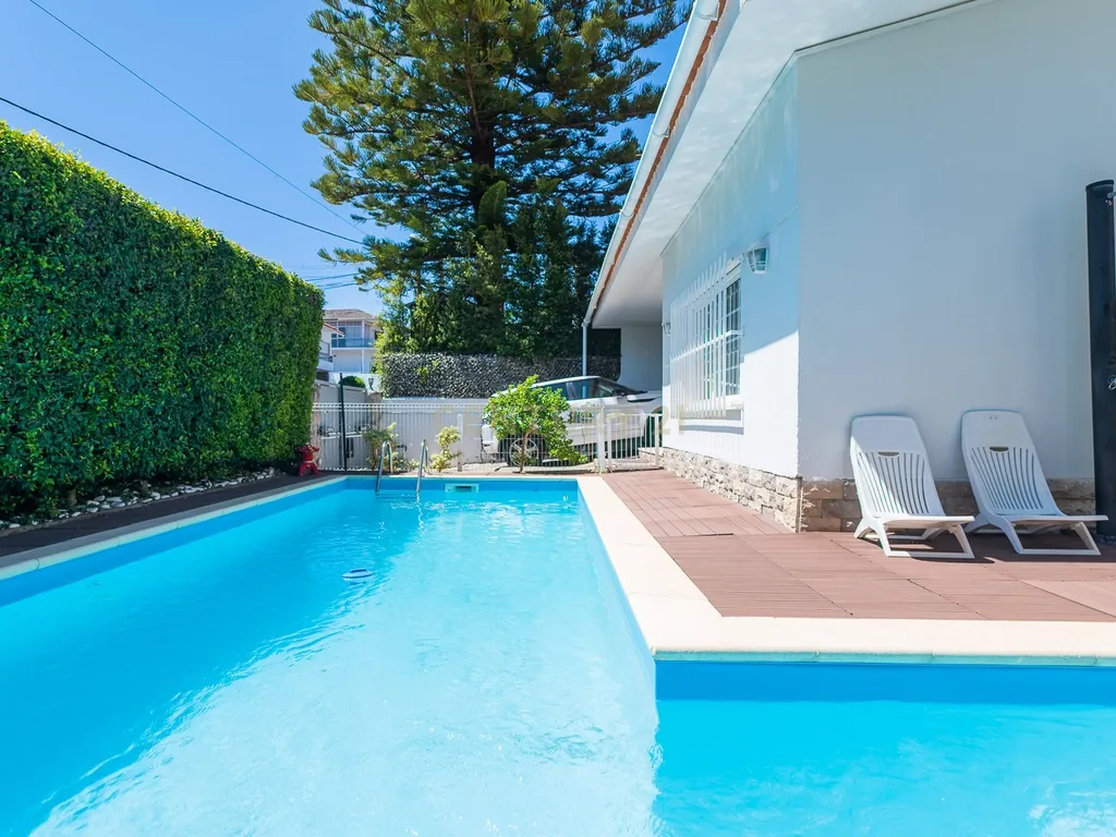 Moradia T4 com piscina | Cascais - Image 5