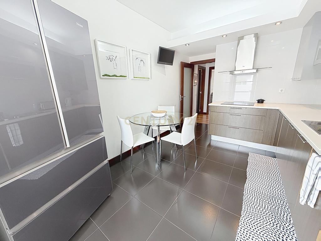 Apartamento T2 em Nazaré, Leiria - Perto da Praia e Comércio - Image 21