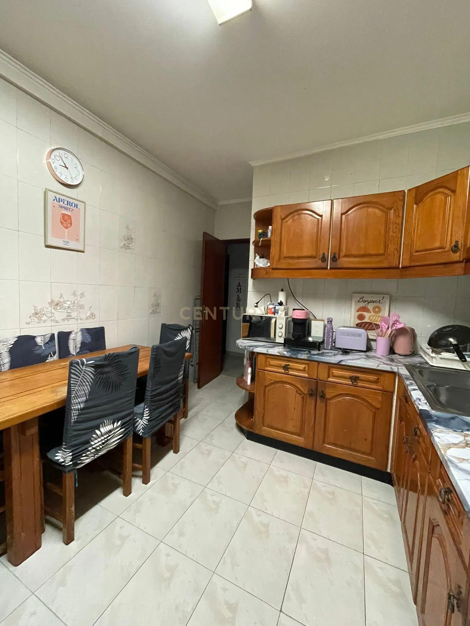 Fotografia 5 de Encantador Apartamento T1 + 1 em Queluz com vista Panorâmica 180