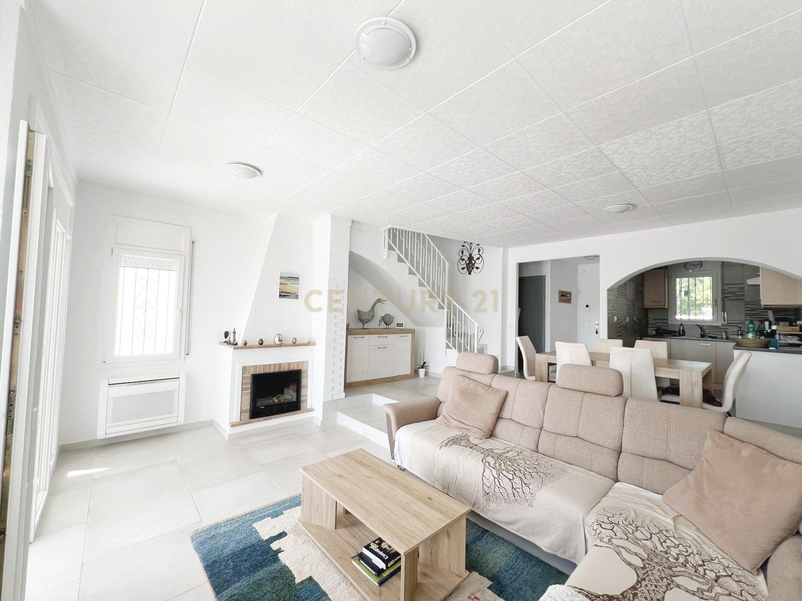 Luxuosa Moradia com Vista Panorâmica em Girona, Cataluña - Image 16