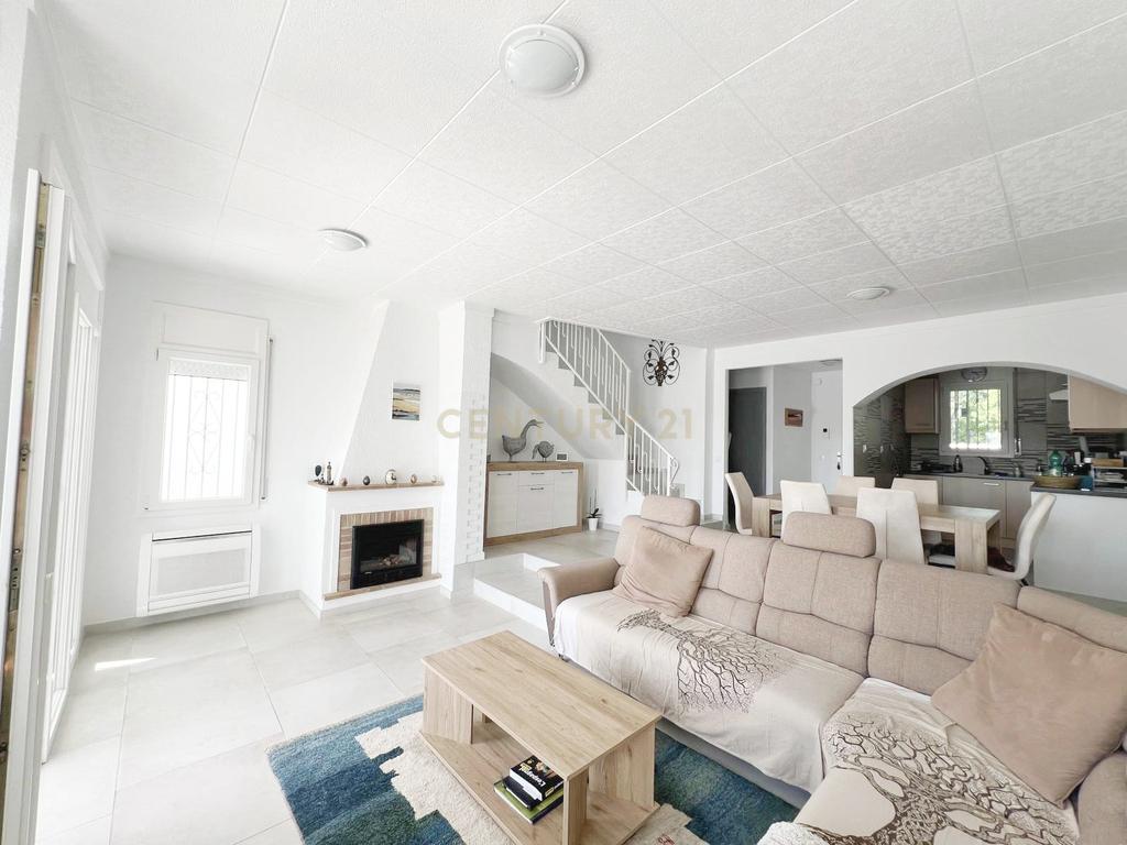 Luxuosa Moradia com Vista Panorâmica em Girona, Cataluña - Image 16