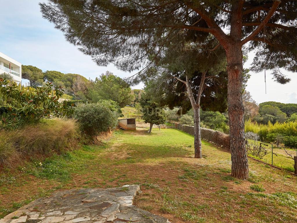 Moradia com vista para o mar e 3 habitações independentes em Canet de Mar - Image 73
