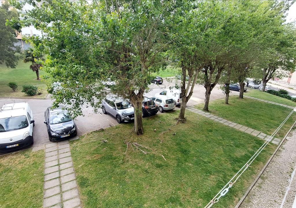 Apartamento T2 Rio de Mouro - Image 14
