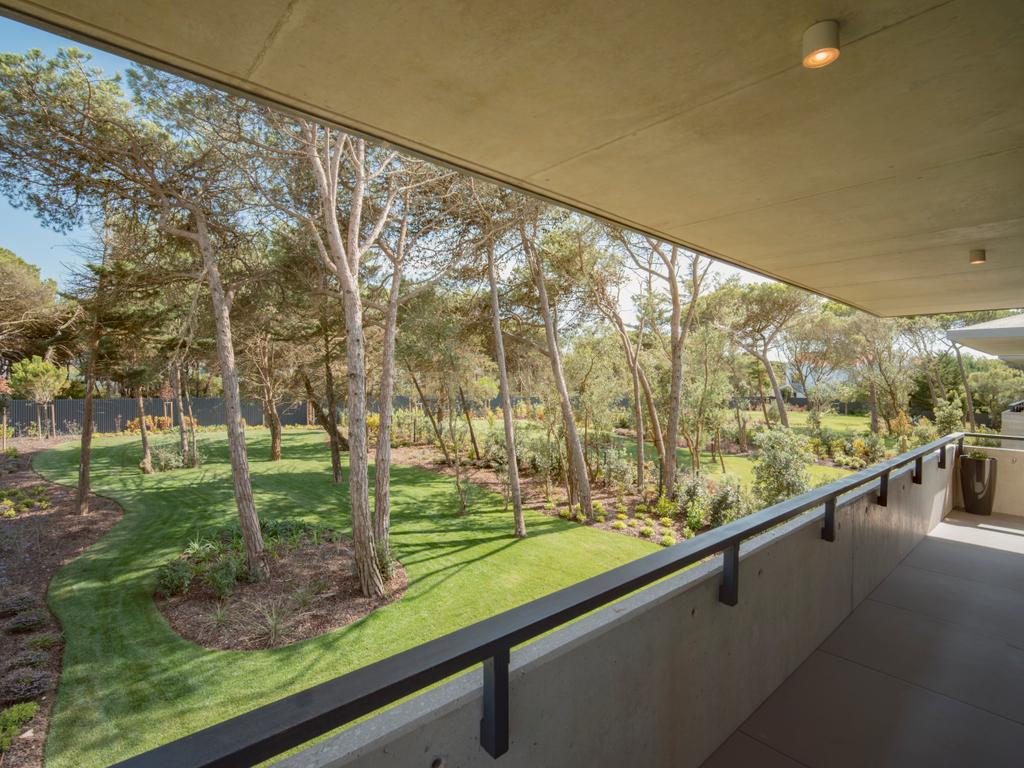 Moradia T4 com Terreno de 1.030m2 em Condomínio Fechado  - Image 18