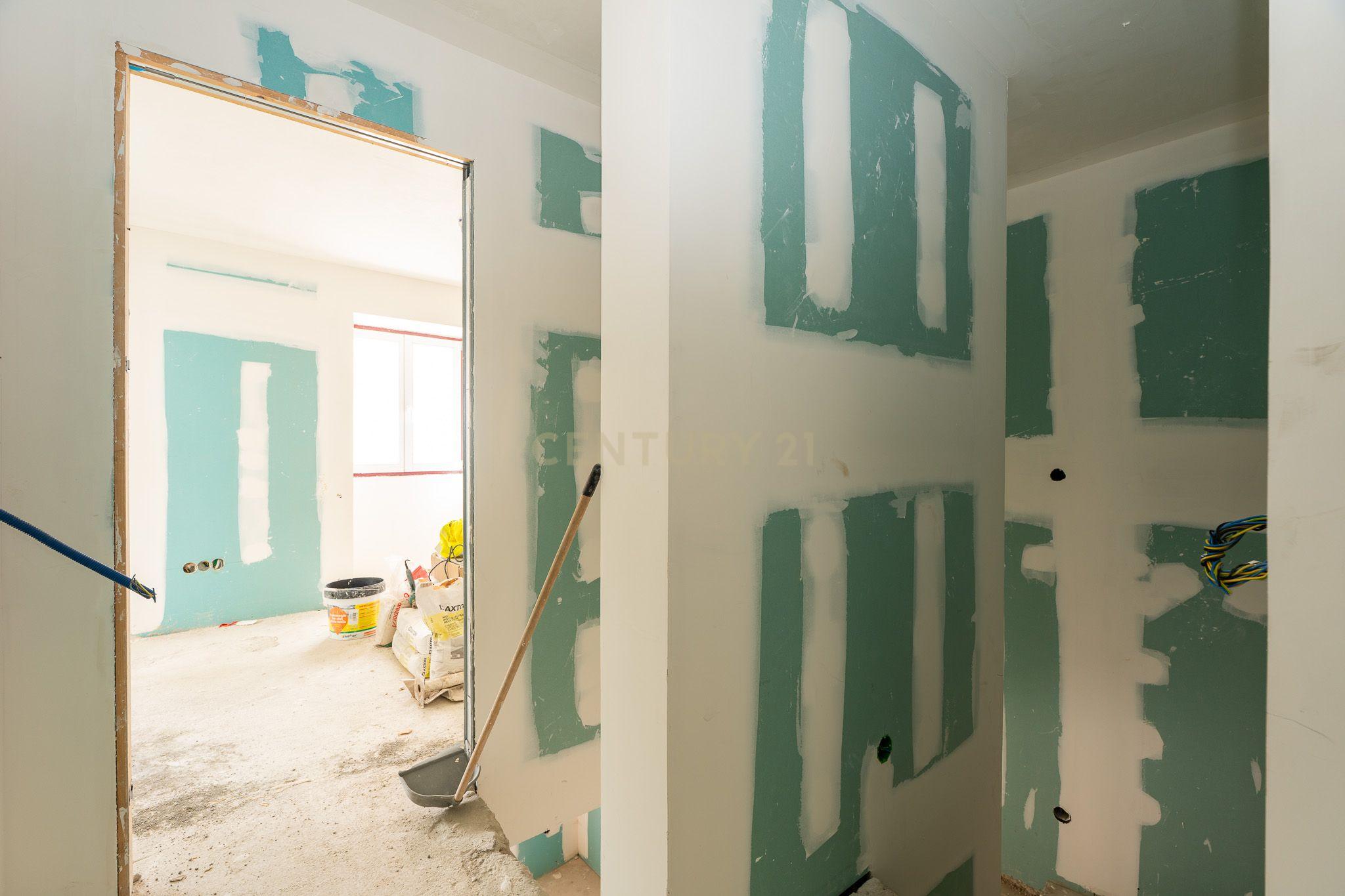 Moradia T4 em Alcântara com Dois Duplex Independentes - Ideal para Habitação e Investimento - Image 31