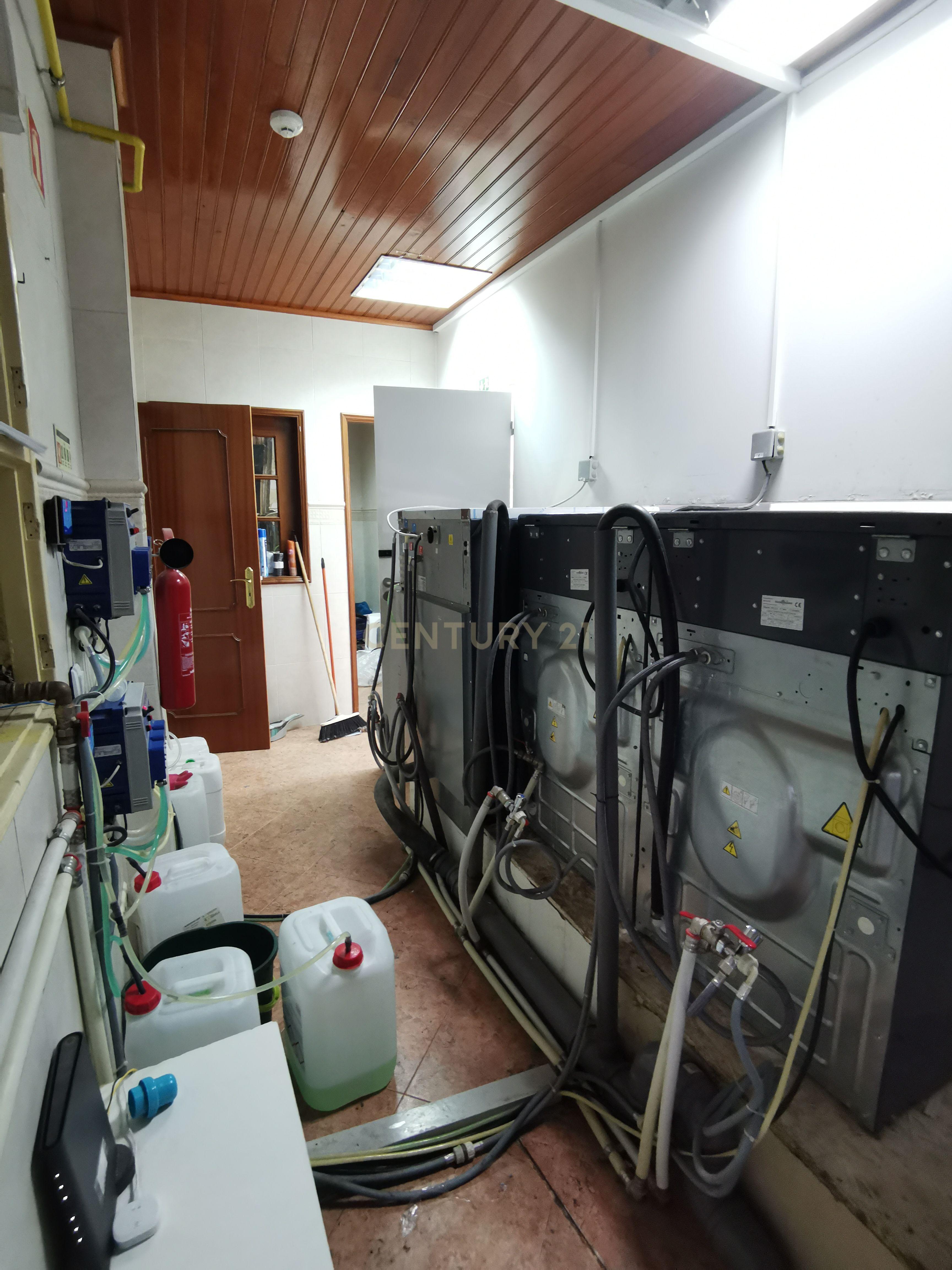 Lavandaria para trespasse na Amadora - Image 15
