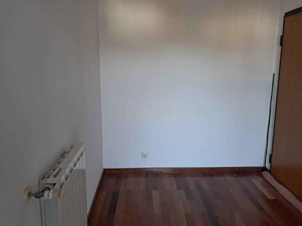 Apartamento espaçoso T3+2 em Carcavelos - Quinta de São Gonçalo com Vista Mar - Image 8