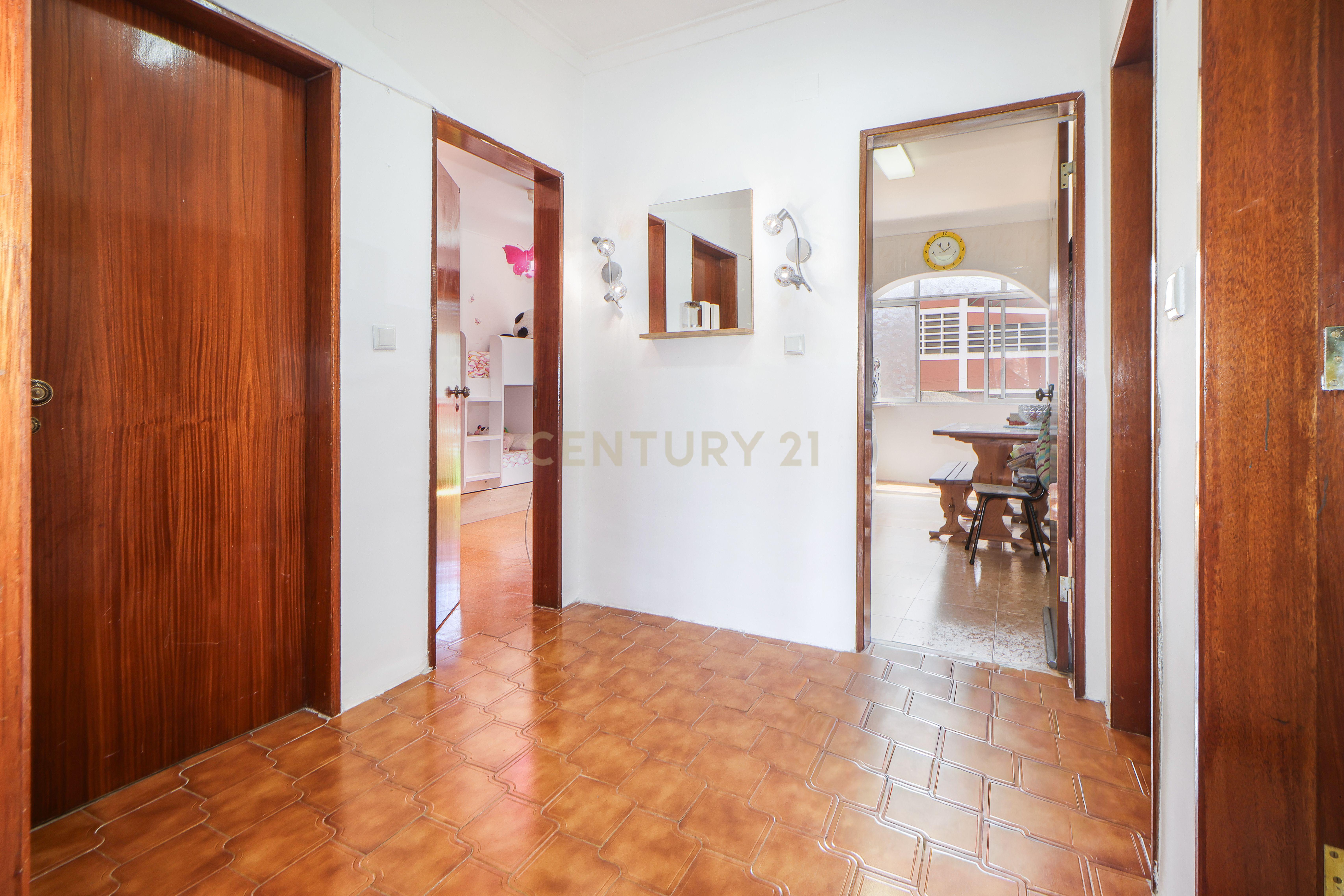 Fotografia 9 de Apartamento T3 com garagem no Alto do Moinho,  em Corroios