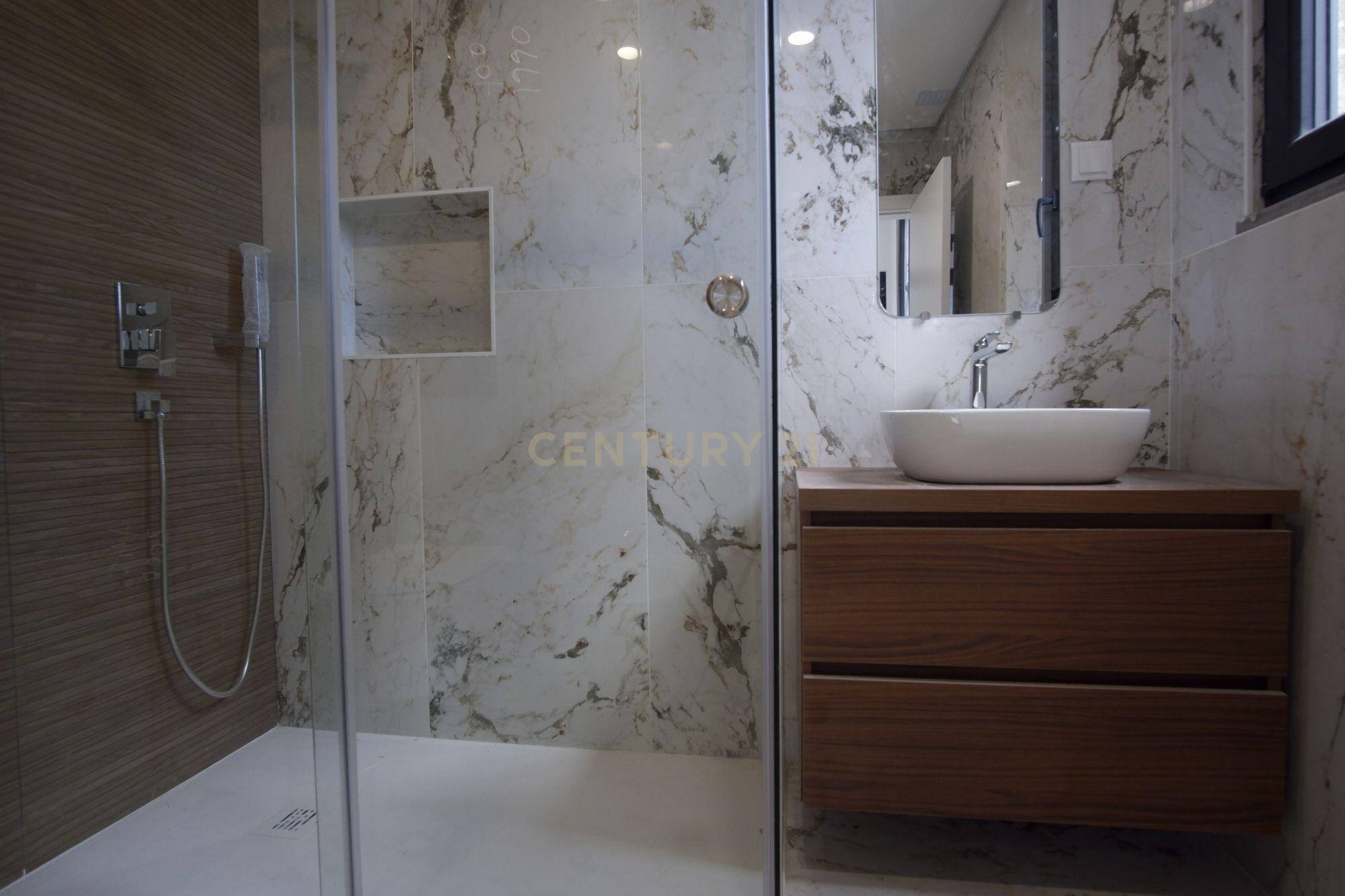 🌿 Moradia de Sonho Pronta a habitar na Avenida do Mar T5 com piscina – Aroeira - Image 26
