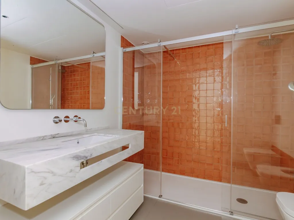 Apartamento T2 Novo a estrear em Areeiro - Image 12
