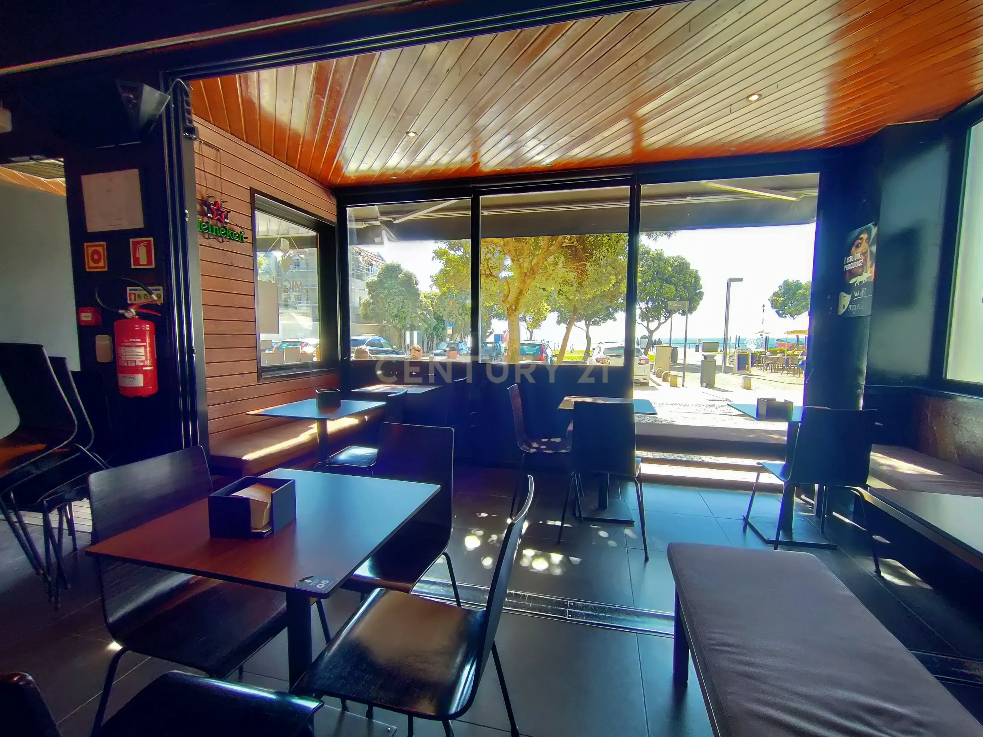 Oportunidade de Investimento em Apúlia – Bar com Esplanada na Primeira Linha de Praia, Apúlia, Esposende - Image 15