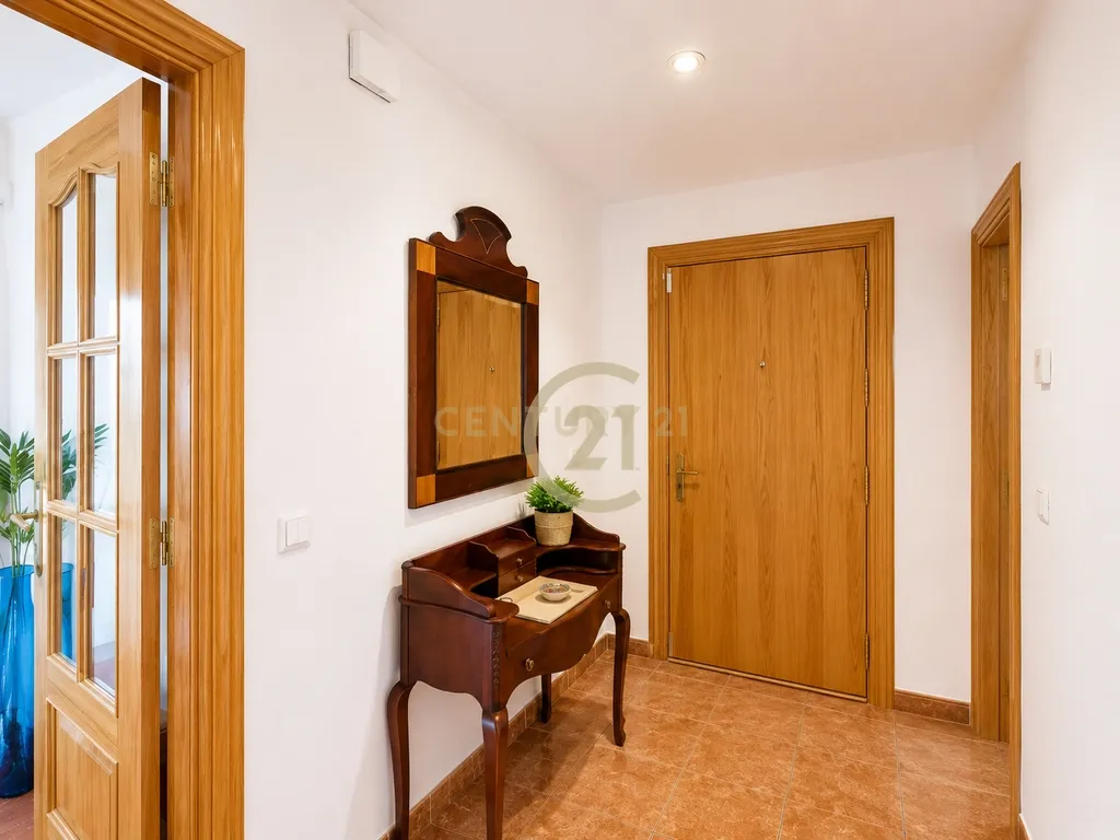 Luxuosa Moradia com Vista Panorâmica em Málaga, Andalucía - Image 35