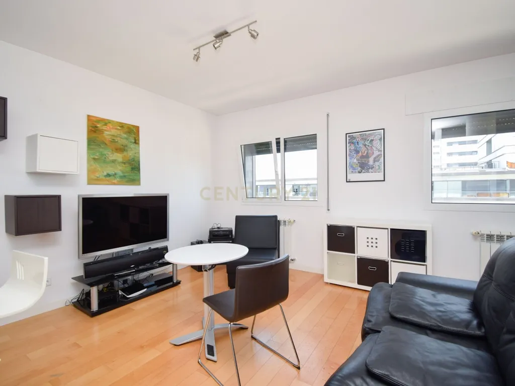 Apartamento T0 na Rua do Volga, Parque das Nações, Lisboa - Image 1