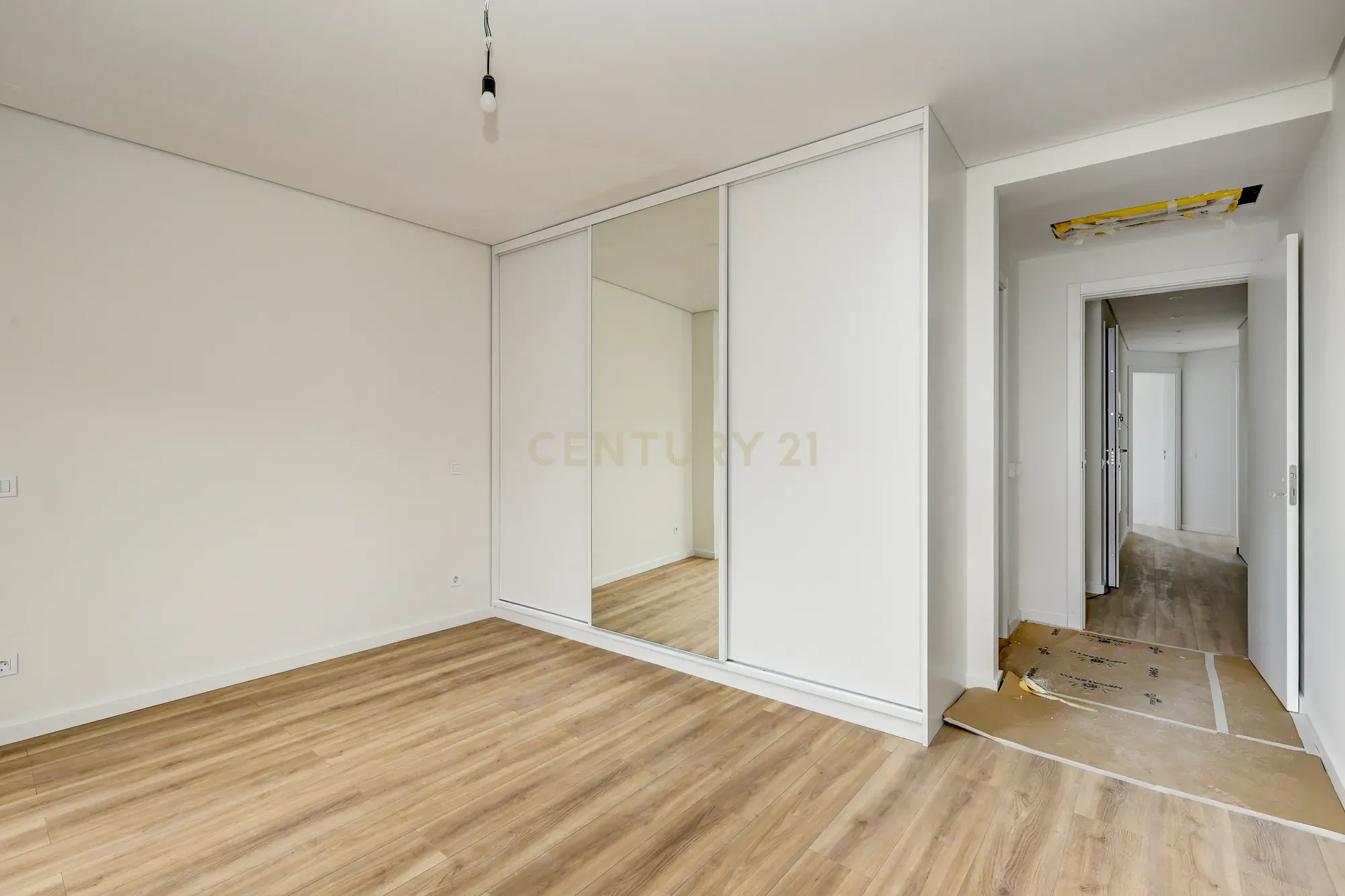 Apartamento T3 à venda em Santa Iria de Azoia, São João da Talha e Bobadela, Loures — foto 13