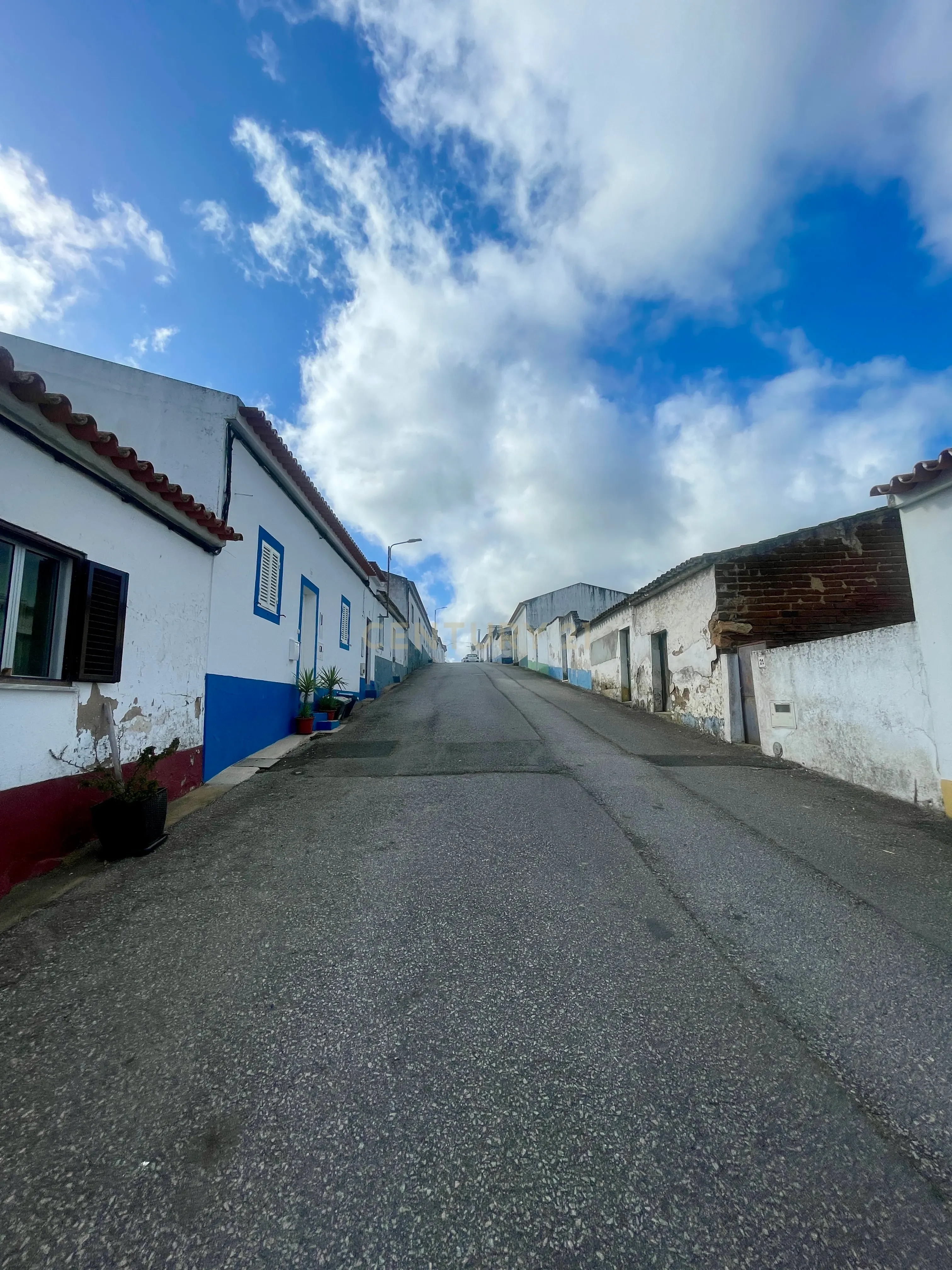 Fotografia 5 de Moradia T 1+1 nas Alcaçovas- Excelente oportunidade para remodelar