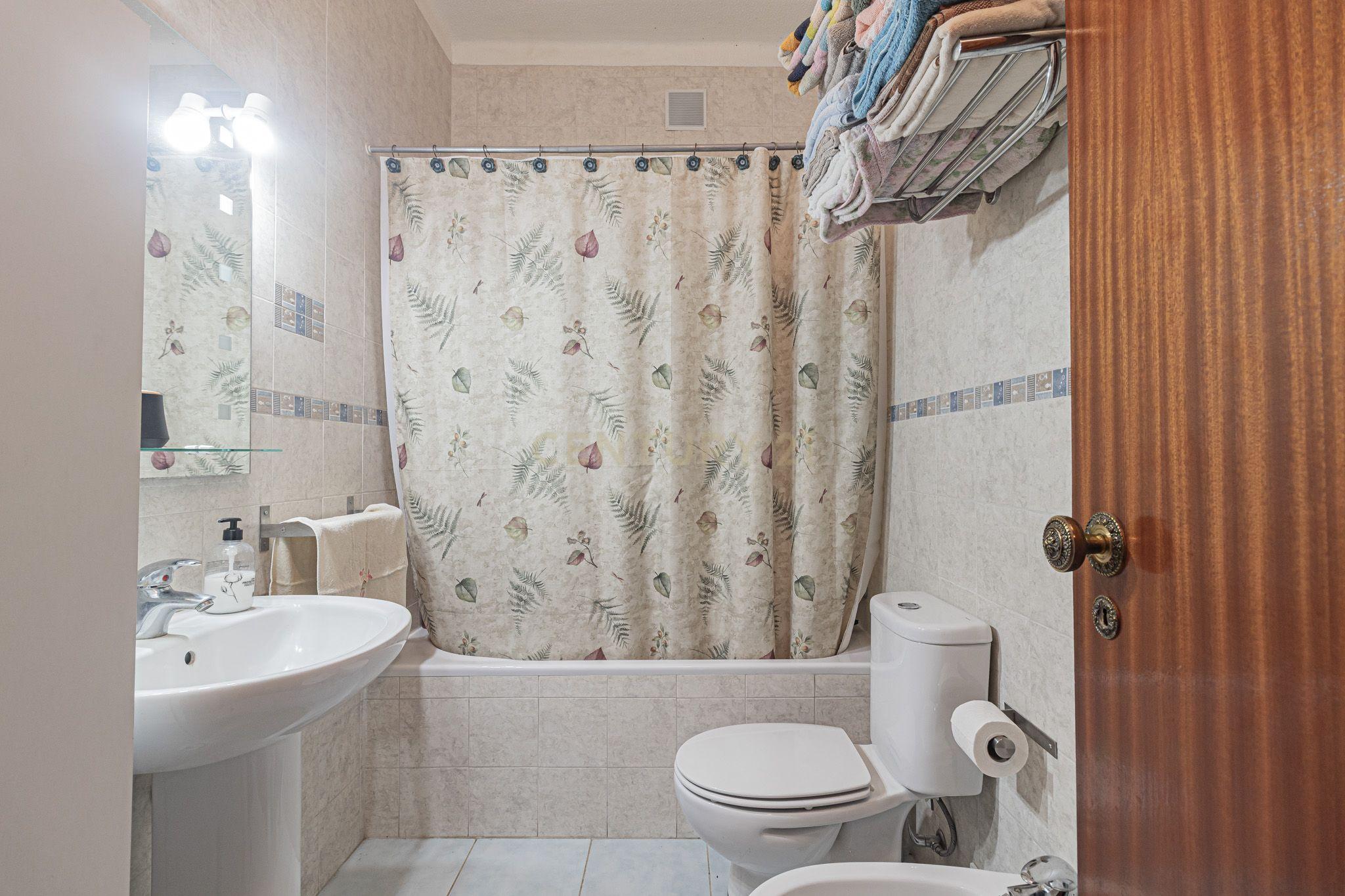 Moradia T4 em Afonseiro - Montijo - Image 33