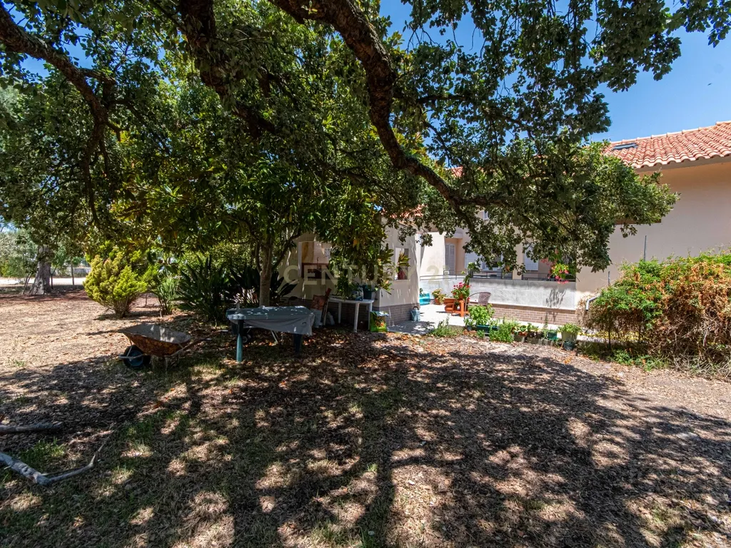 Moradia Exclusiva para Investimento em Quinta do Anjo, Palmela - Image 7