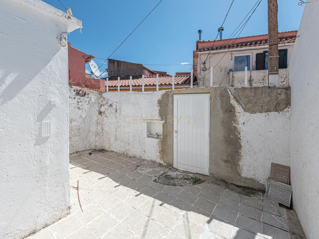 Moradia com 136 m2 de área útil localizada na  Rua da Capela, Idanha Belas  - Image 13