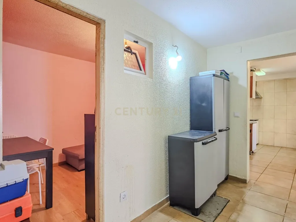 Moradia T2 com 70 m² localizada em Foz Côa, no Largo do Rossio, em pleno Alto Douro Vinhateiro. - Image 14
