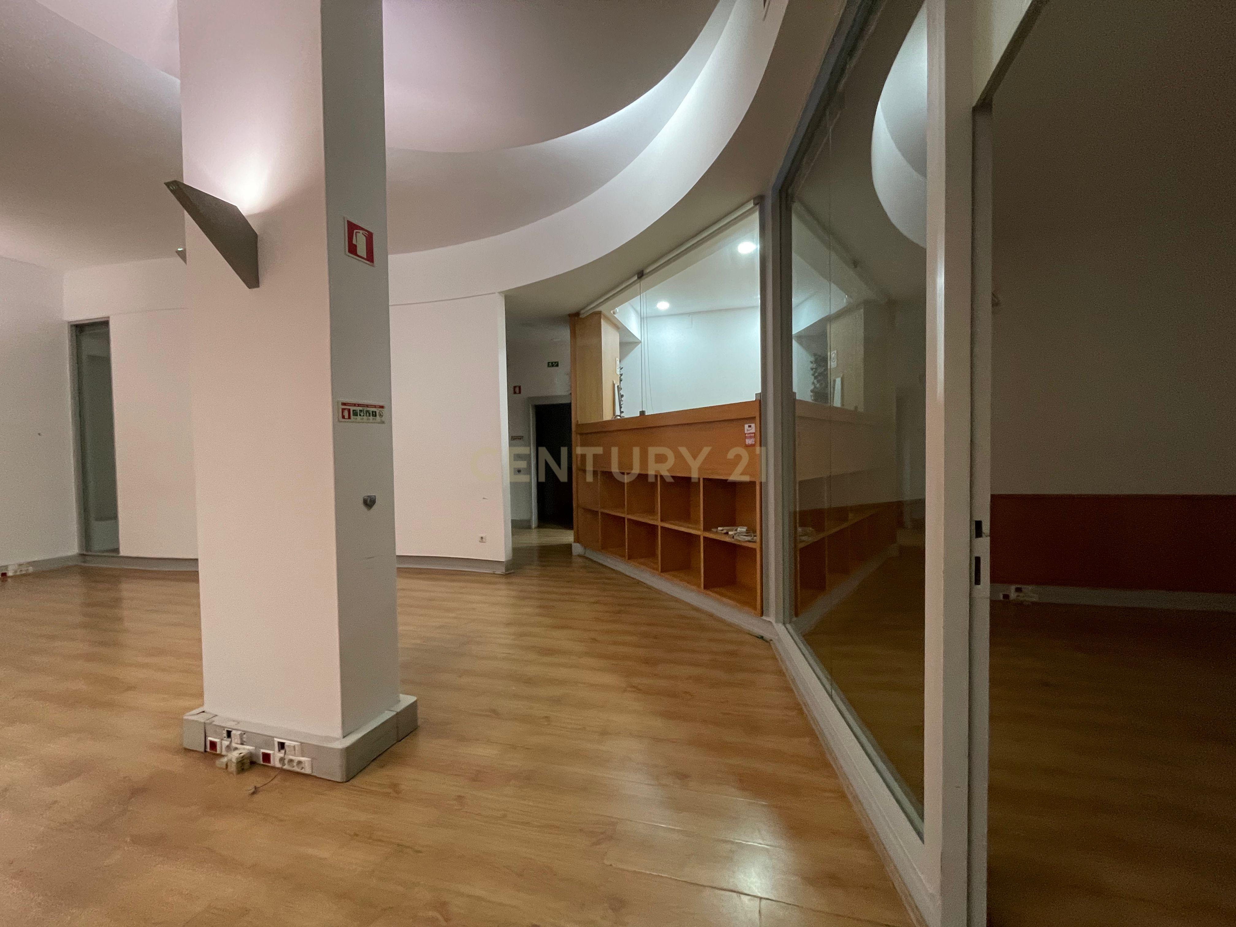 Fotografia 10 de Escritório|133m²| junto ao Metro das Conchas