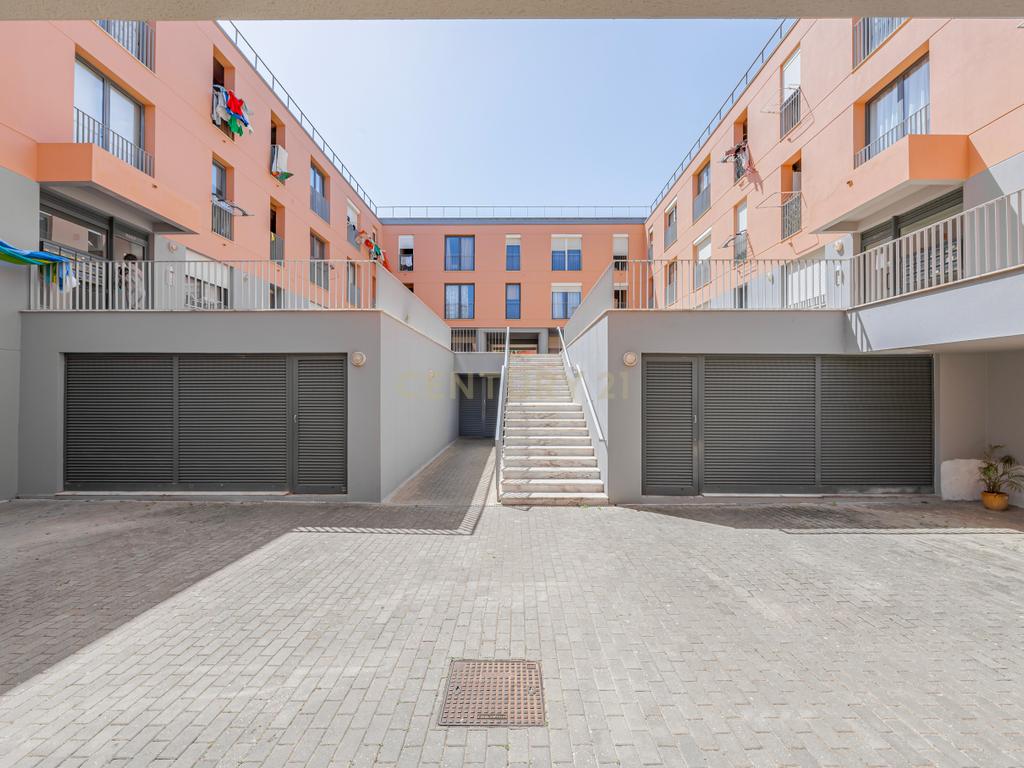 Apartamento T1 em Luz, Lagos - Perto da Praia e Centro - Image 2