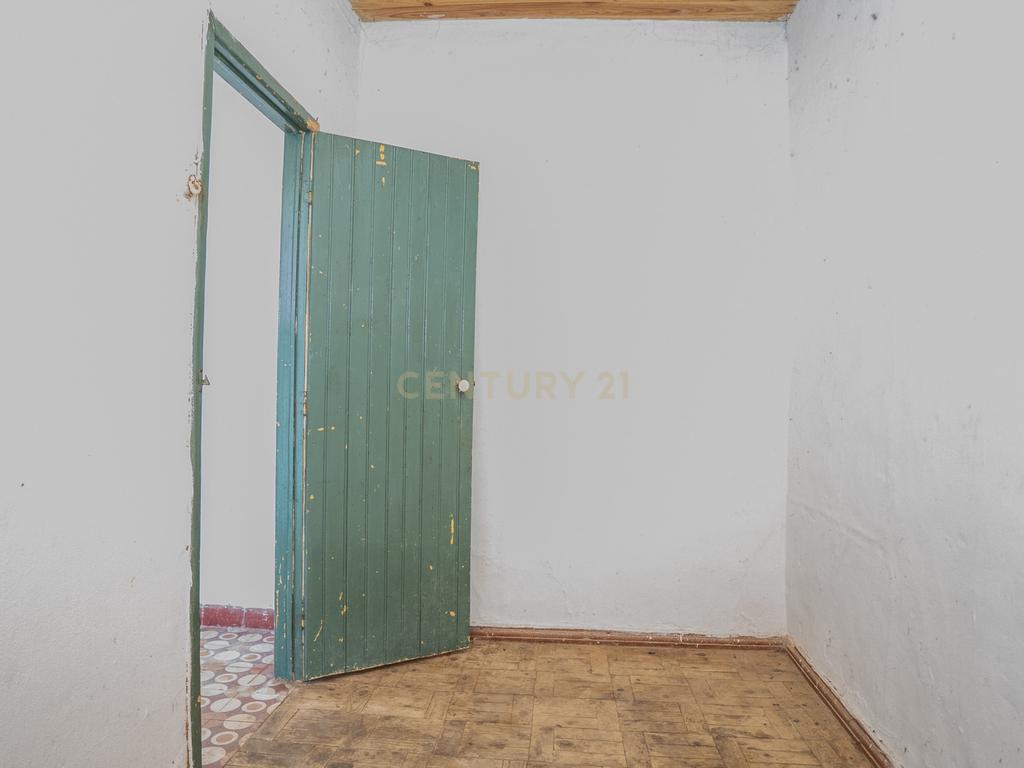 Casa para Recuperação em Cartaxo com Vista Panorâmica - Image 19