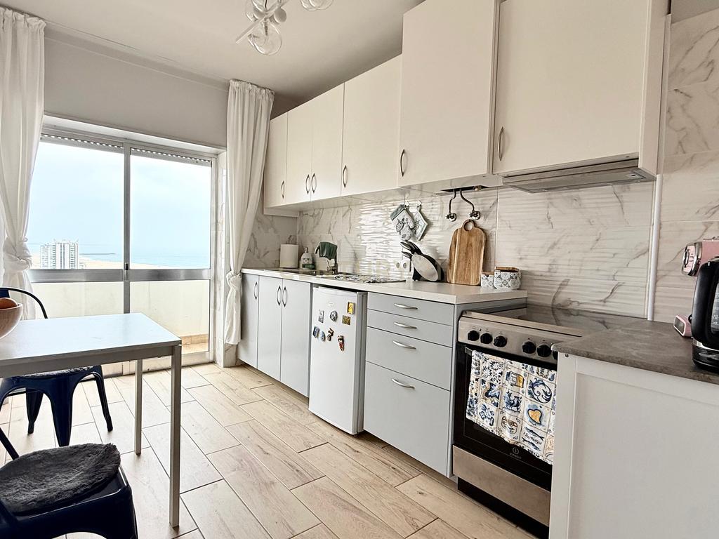 Apartamento T2 | Arrendamento | Figueira da Foz - Image 1