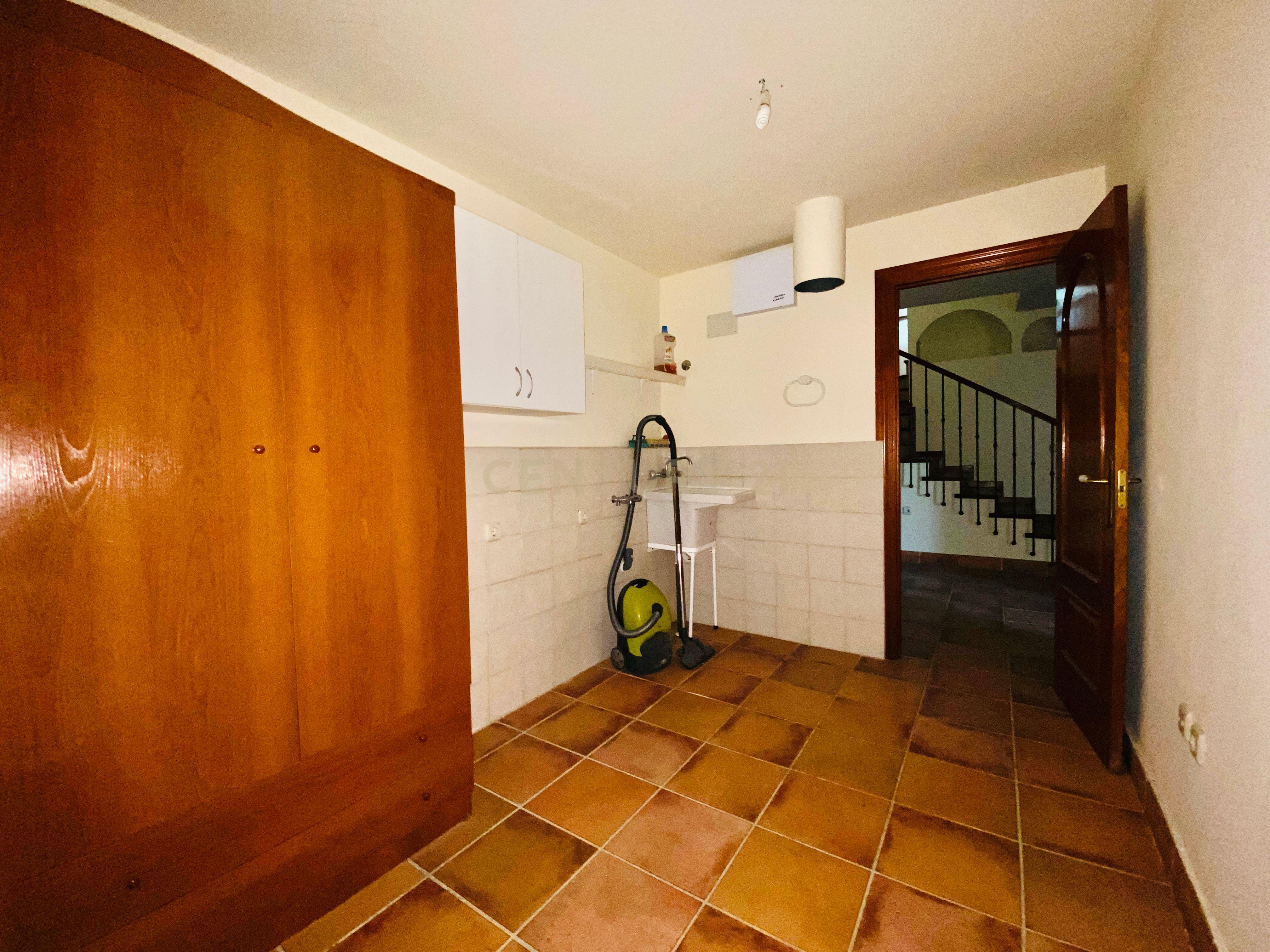 undefined - Image 106