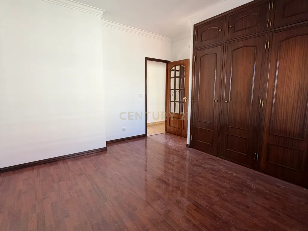 T2 - Falagueira Venda-Nova - Image 10