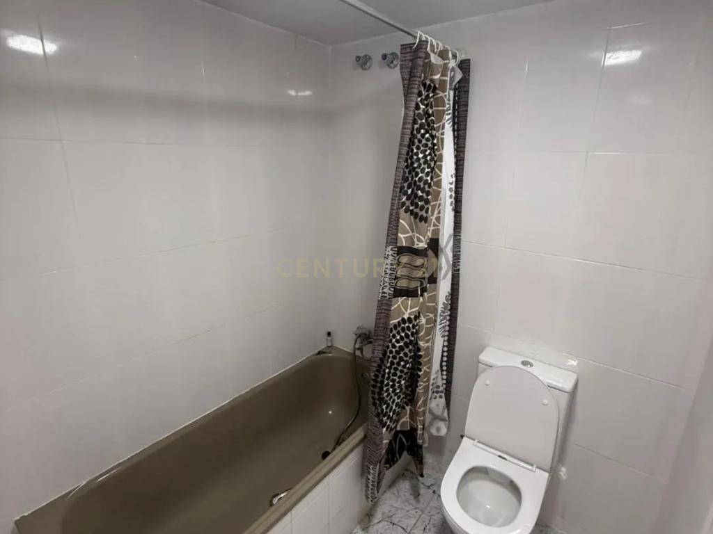  - Image 21